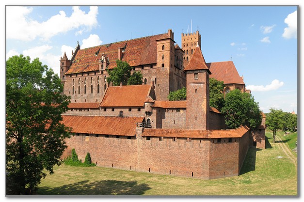 Мальборк - самый большой замок из кирпича